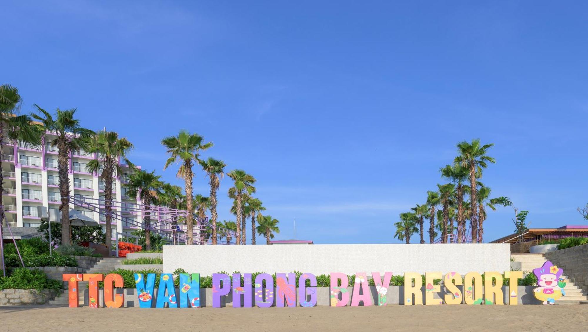 Ttc Van Phong Bay Resort - Himalaya Sauna & Steam Retreat Included Ấp Ninh Hòa  エクステリア 写真
