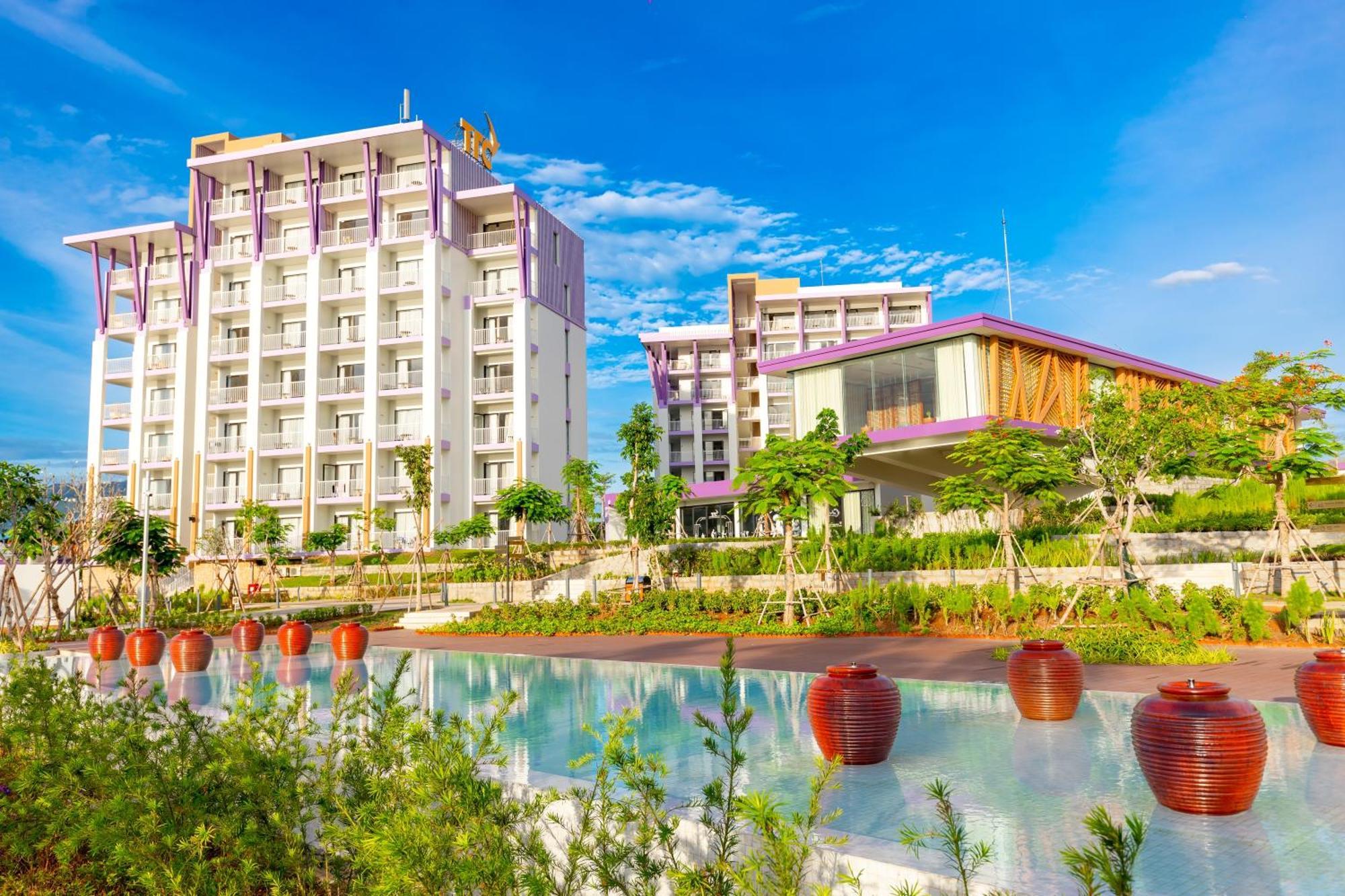 Ttc Van Phong Bay Resort - Himalaya Sauna & Steam Retreat Included Ấp Ninh Hòa  エクステリア 写真